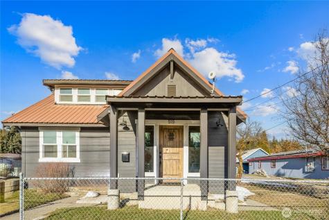 515 E 1st Street Cle Elum WA 98922
