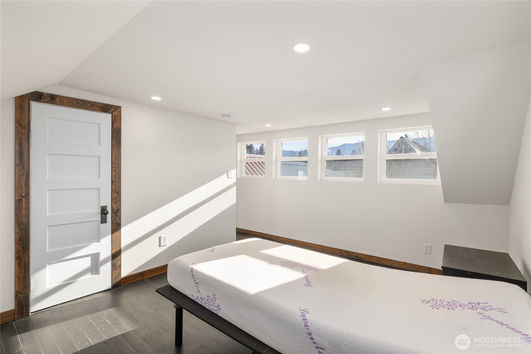 515 E 1st Street Cle Elum WA 98922
