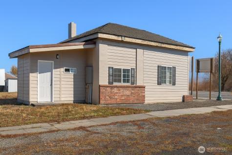 127 W Locust Street Waterville WA 98858