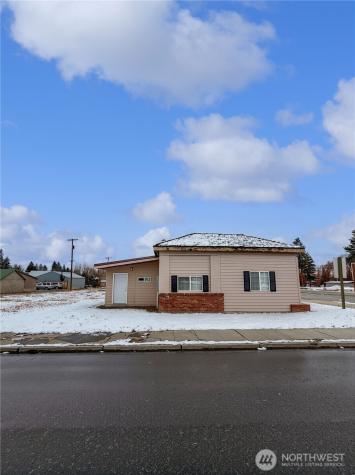 127 W Locust Street Waterville WA 98858