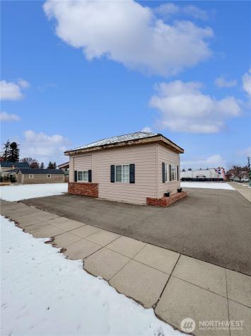127 W Locust Street Waterville WA 98858