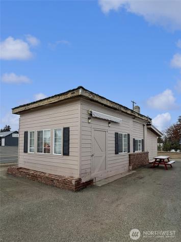 127 W Locust Street Waterville WA 98858
