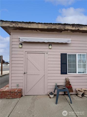 127 W Locust Street Waterville WA 98858