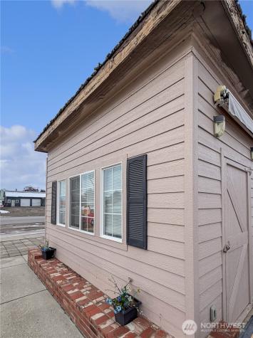 127 W Locust Street Waterville WA 98858