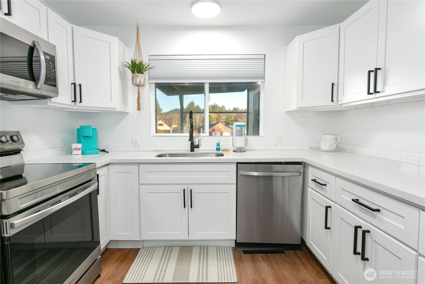 2013 State Route 105 Grayland WA 98547