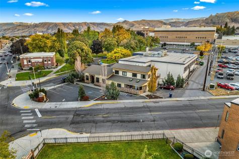 10 N Chelan Avenue Wenatchee WA 98801