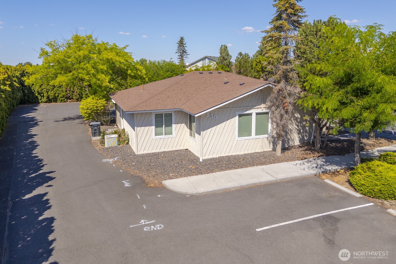 830 Sharon Avenue E Moses Lake WA 98837