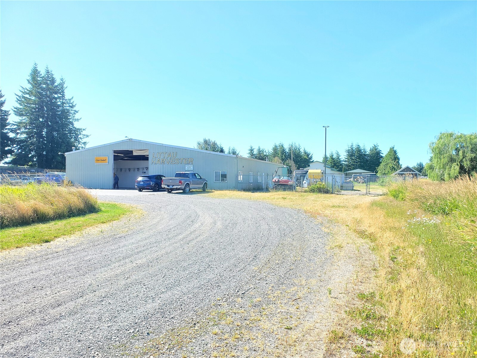 6881 E 5th Place Lynden WA 98264