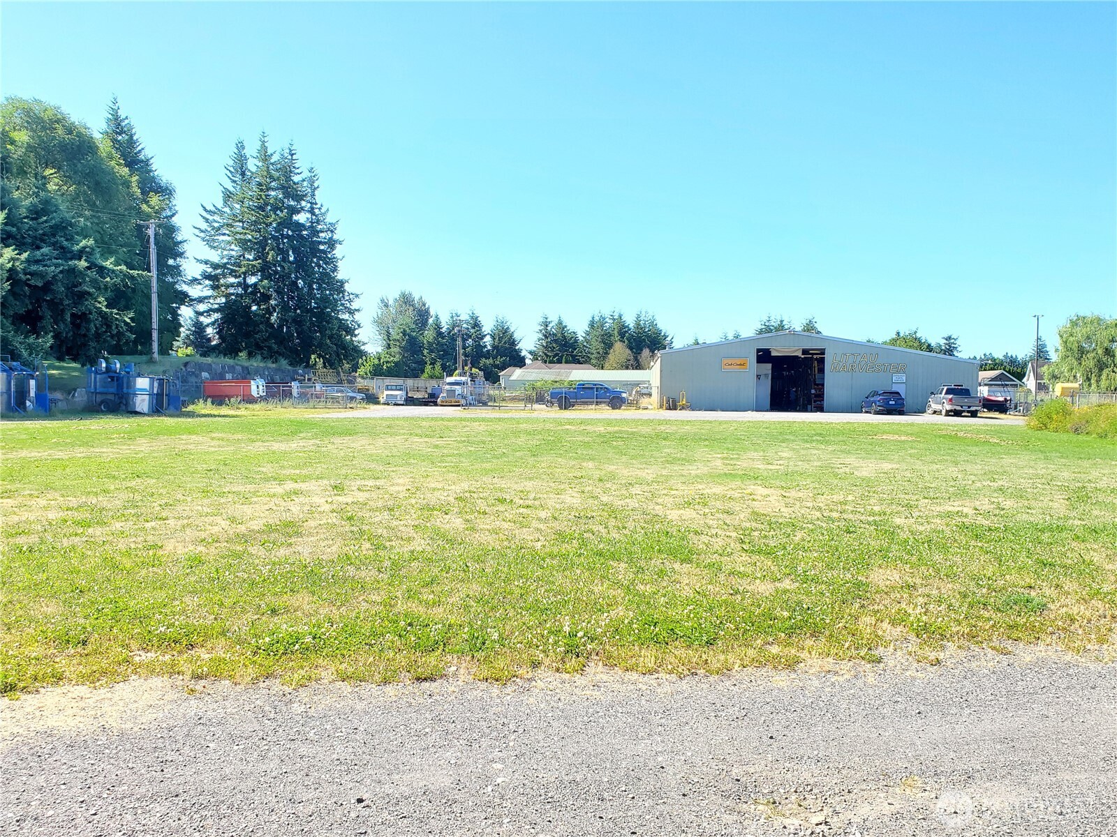 6881 E 5th Place Lynden WA 98264