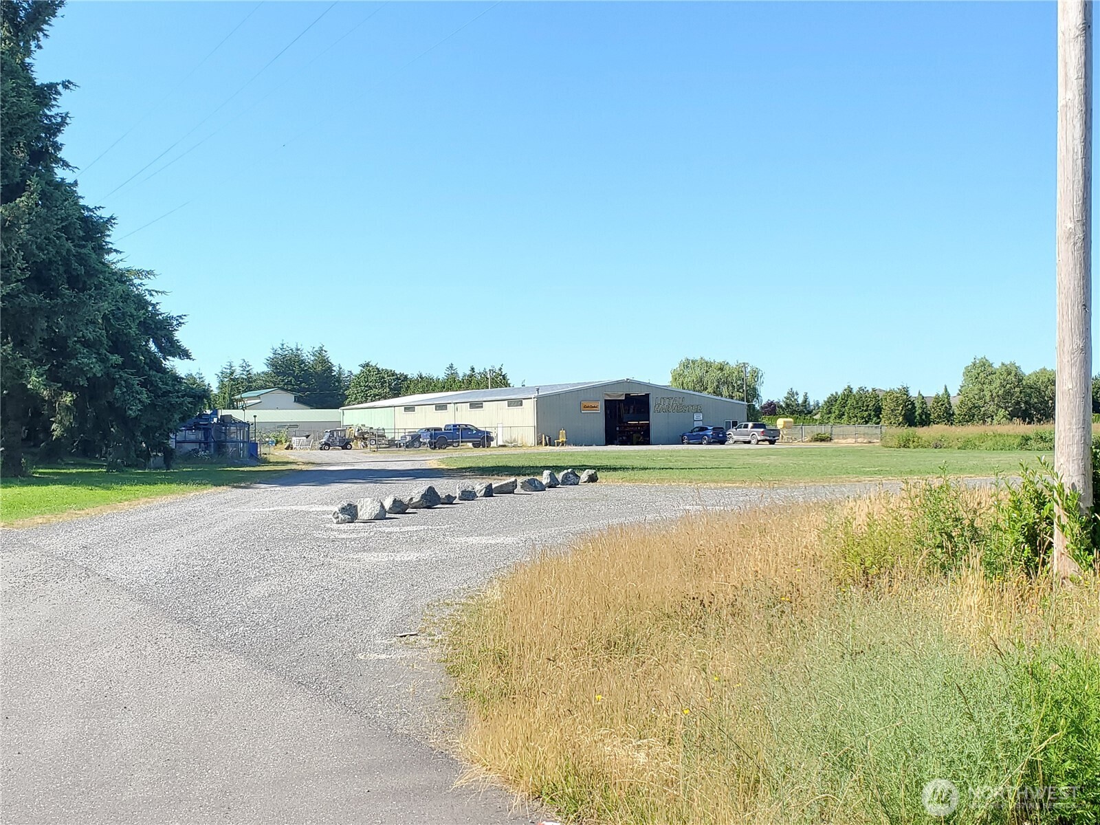 6881 E 5th Place Lynden WA 98264