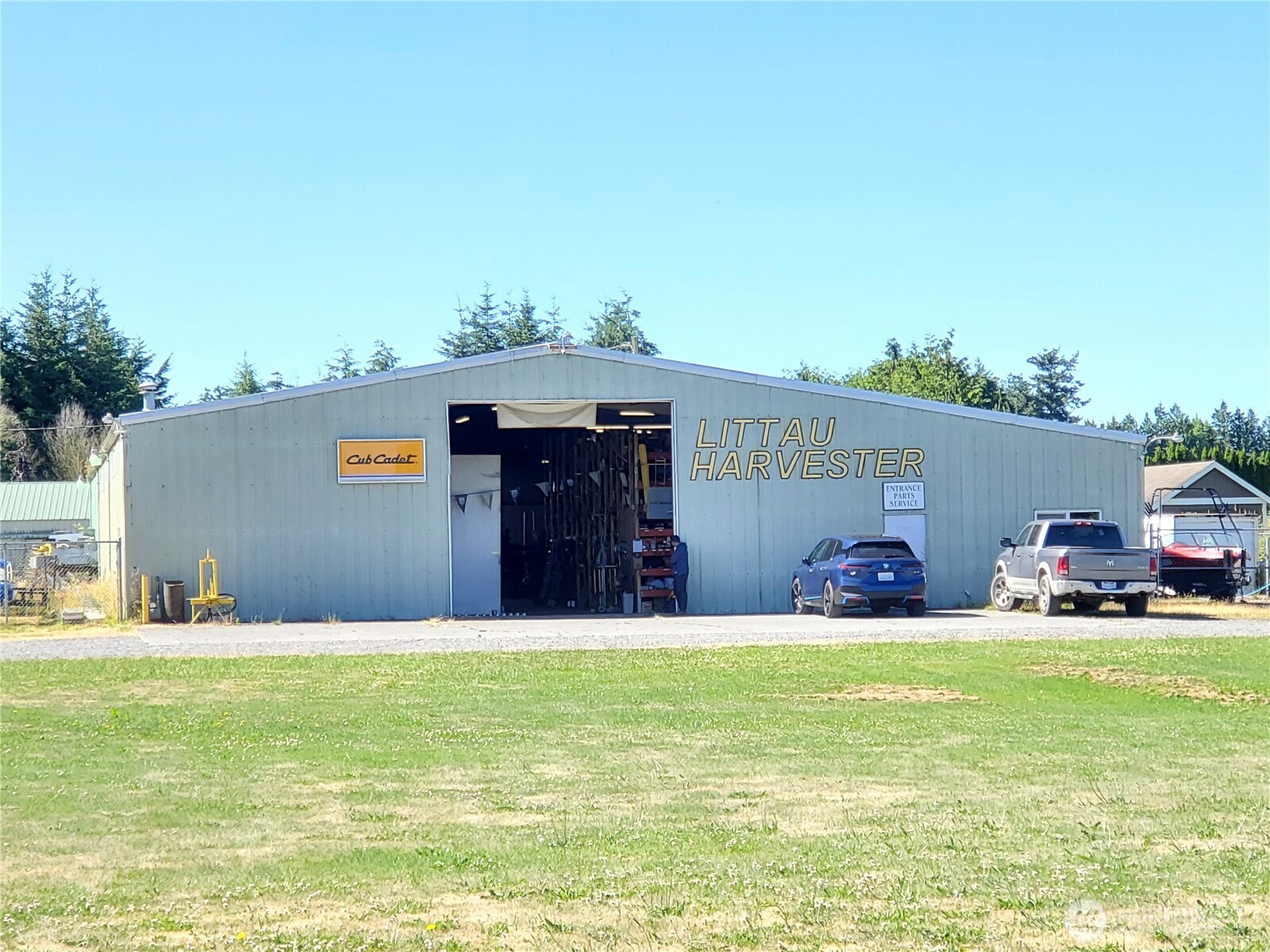 6881 E 5th Place Lynden WA 98264