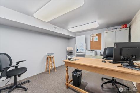 131 E Woodin Avenue Chelan WA 98816