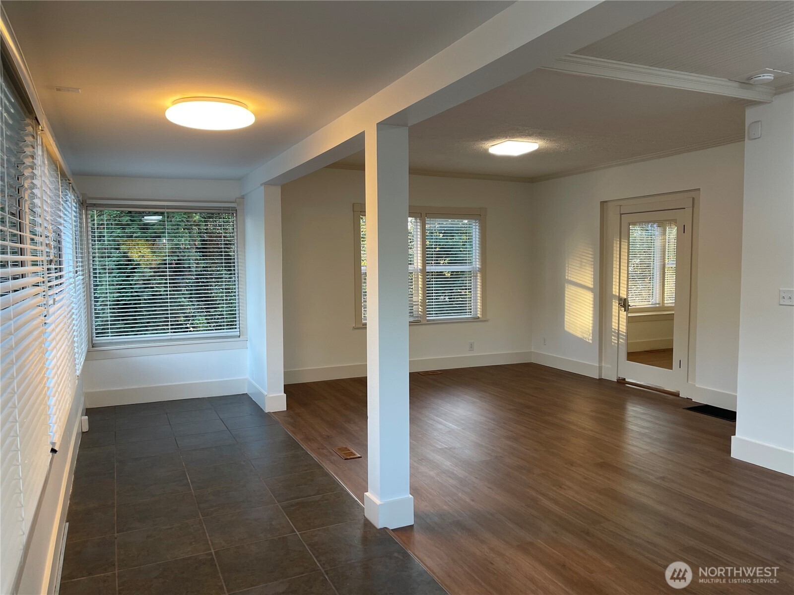 19589 Front Street NE Poulsbo WA 98370