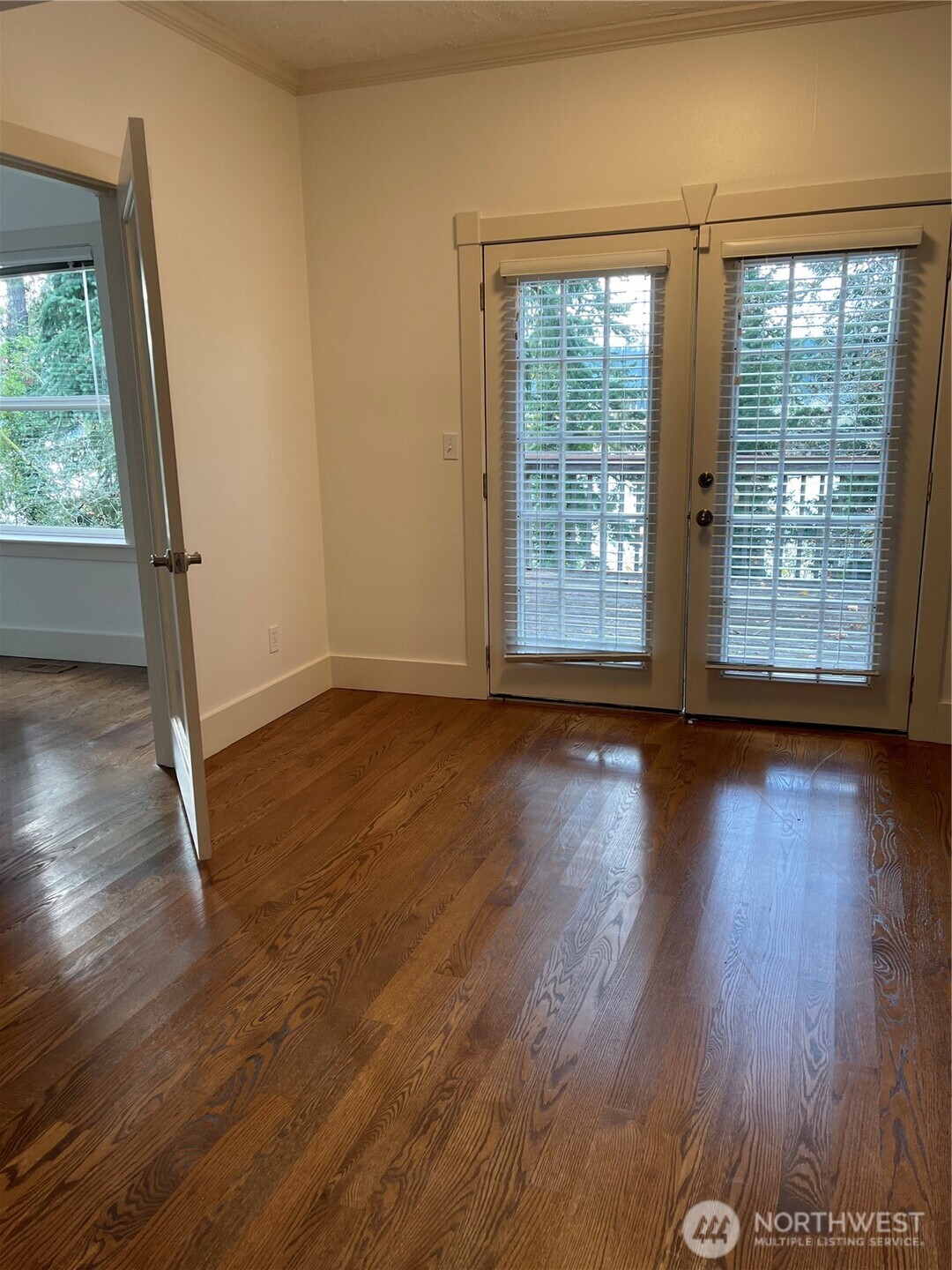 19589 Front Street NE Poulsbo WA 98370