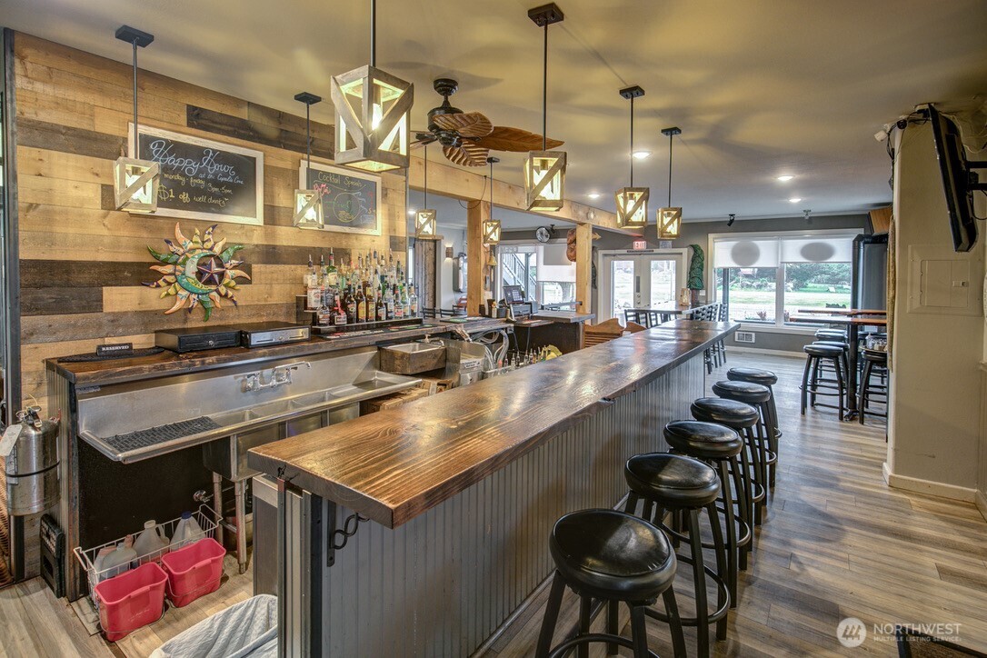798 Ocean Shores Boulevard NW Ocean Shores WA 98569