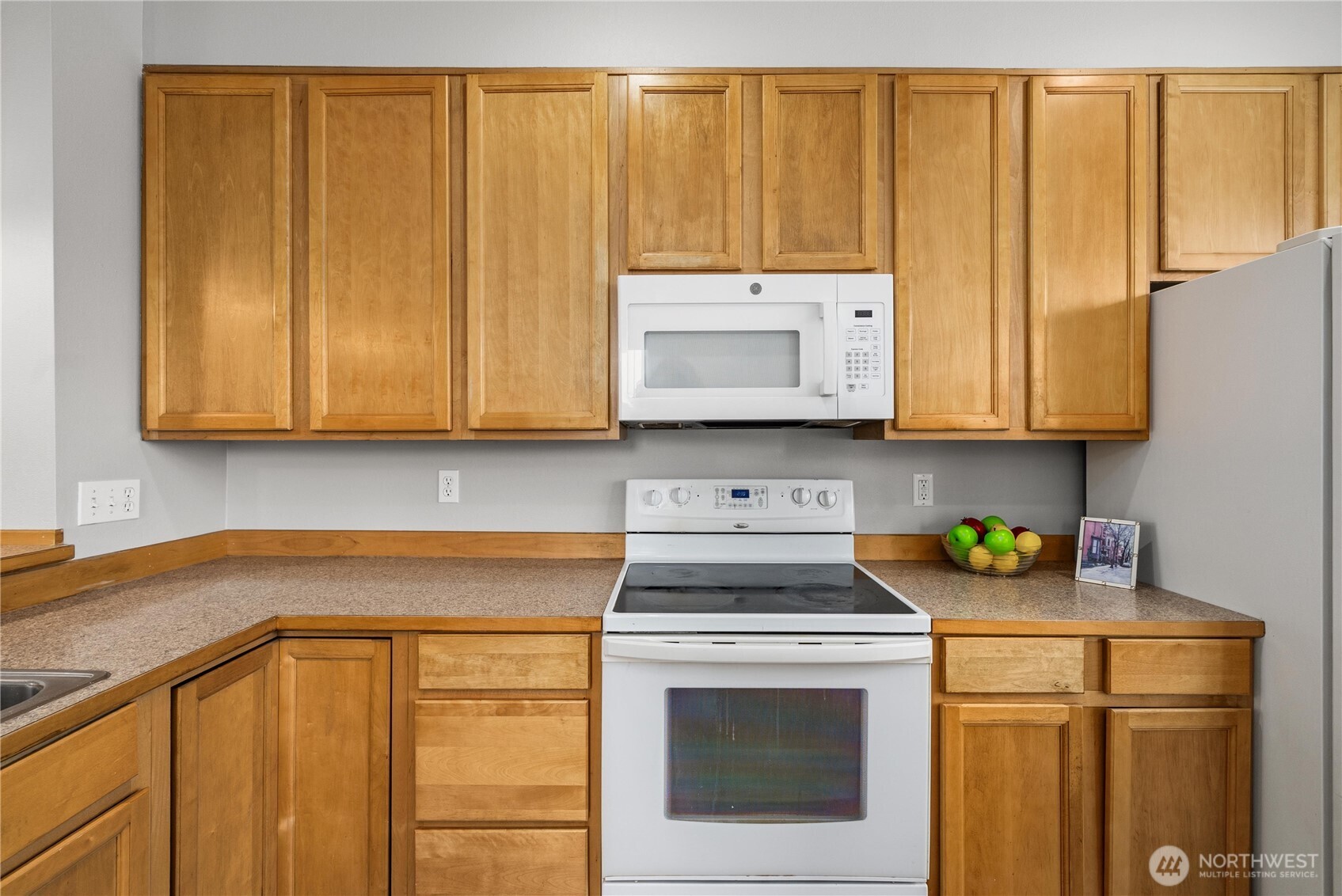 816 Cherry Avenue Sumner WA 98390