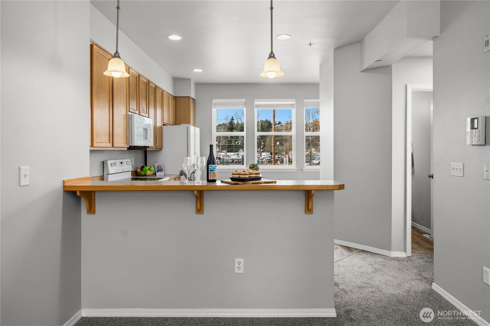 816 Cherry Avenue Sumner WA 98390