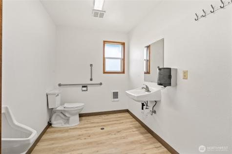 409 N 2nd Street Westport WA 98595