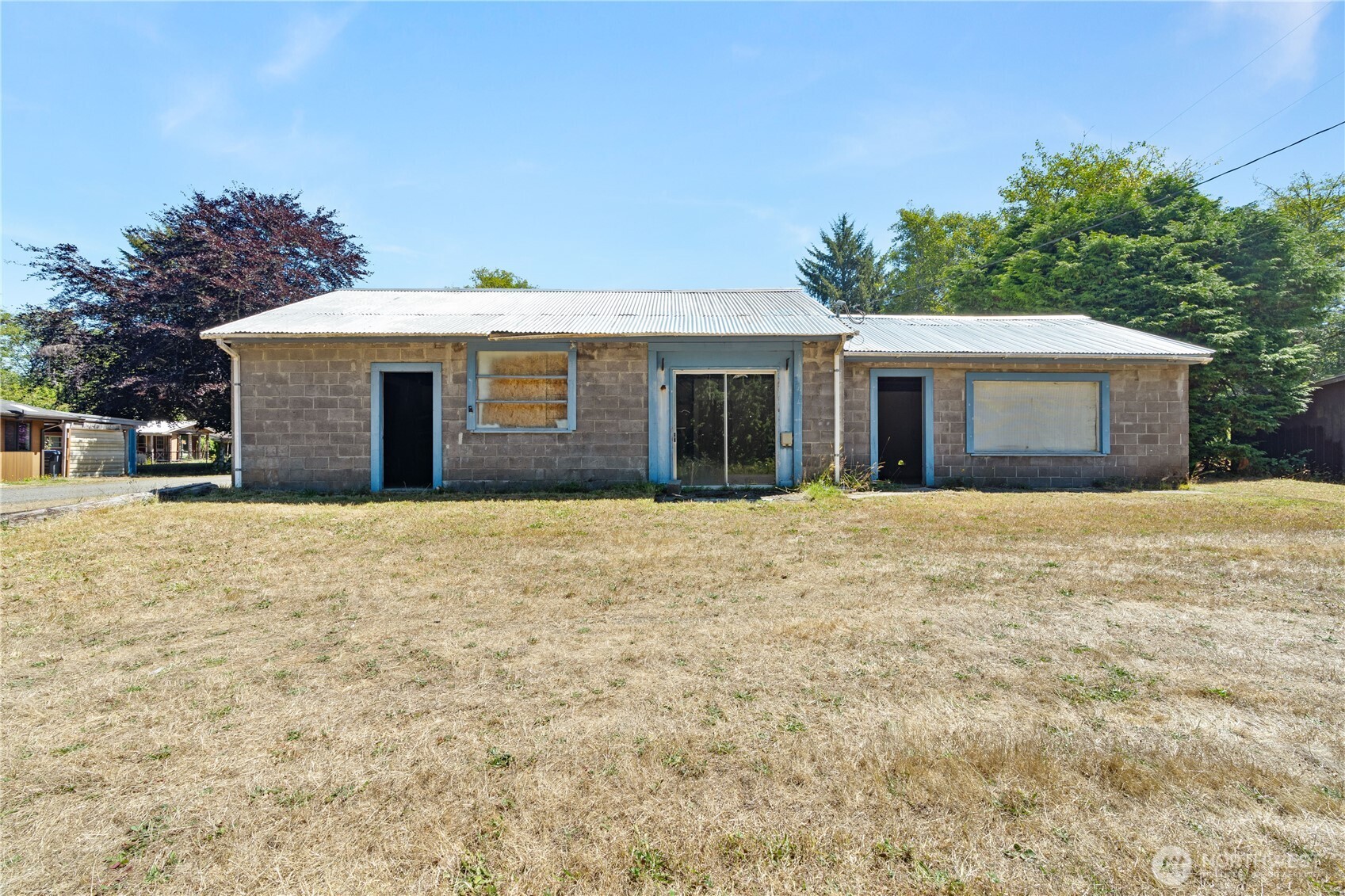 2542 State Route 109 Ocean City WA 98569