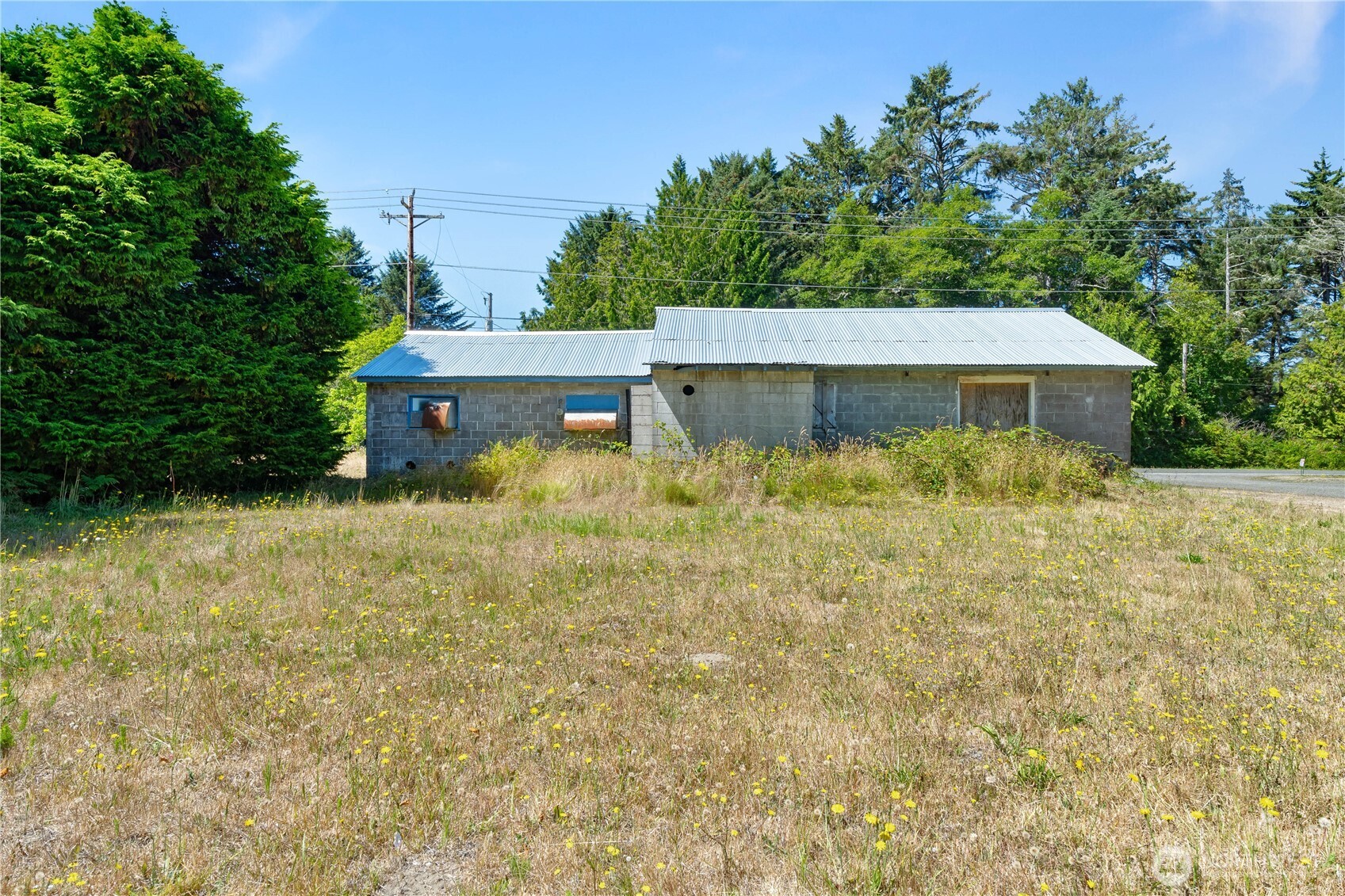 2542 State Route 109 Ocean City WA 98569