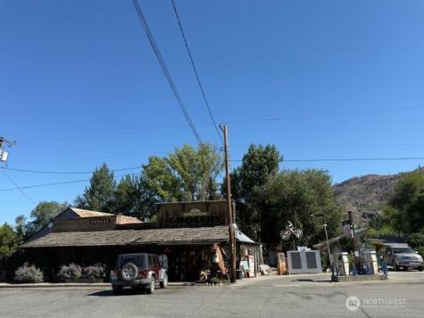 102 Main Street Riverside WA 98849