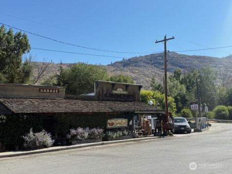 102 Main Street Riverside WA 98849