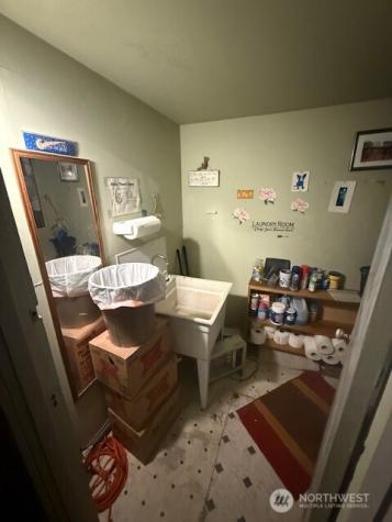 102 Main Street Riverside WA 98849