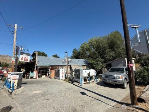 102 Main Street Riverside WA 98849