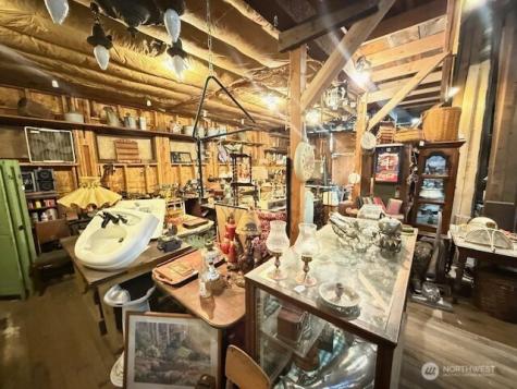 102 Main Street Riverside WA 98849