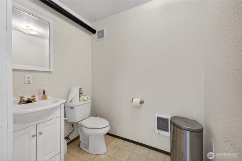 1315 S 23rd Street Tacoma WA 98405