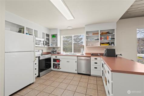 3201 S 43rd Street Tacoma WA 98409