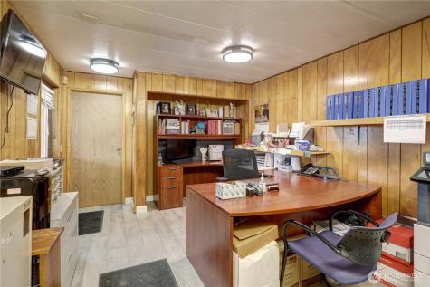 809 W Main Street Auburn WA 98001