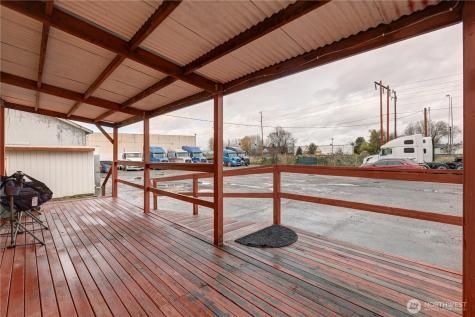 809 W Main Street Auburn WA 98001