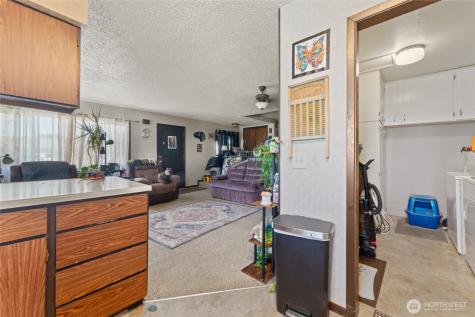 323 E Grand Coulee Avenue Grand Coulee WA 99133