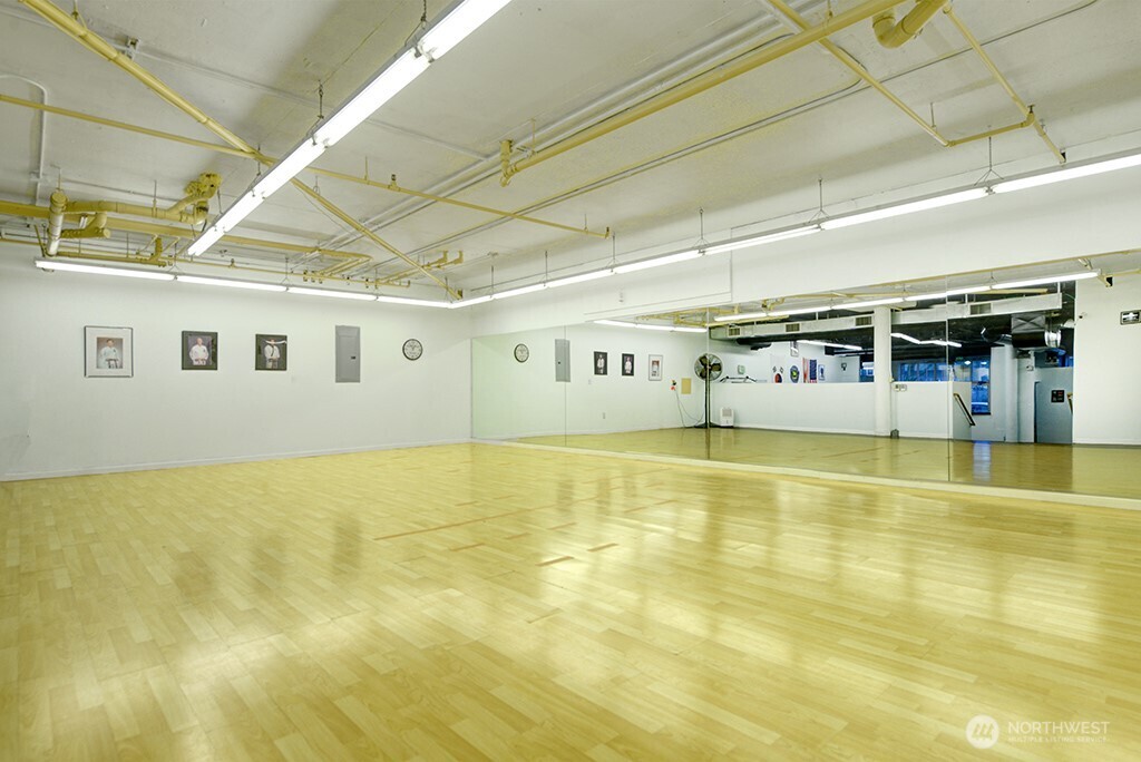 5430 California Avenue SW Seattle WA 98136