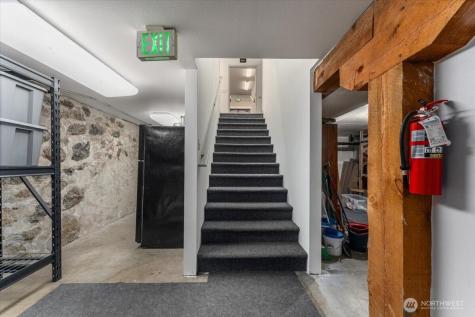 131 E Woodin Avenue Chelan WA 98816