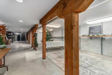 131 E Woodin Avenue Chelan WA 98816