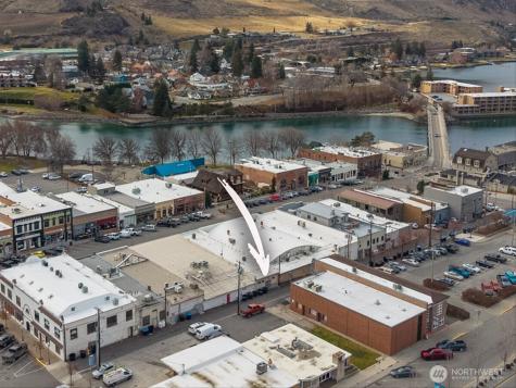 131 E Woodin Avenue Chelan WA 98816