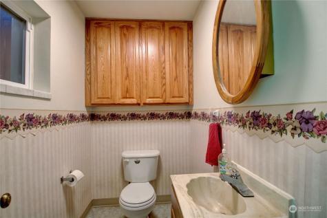 1321 S 2nd Street Mount Vernon WA 98273