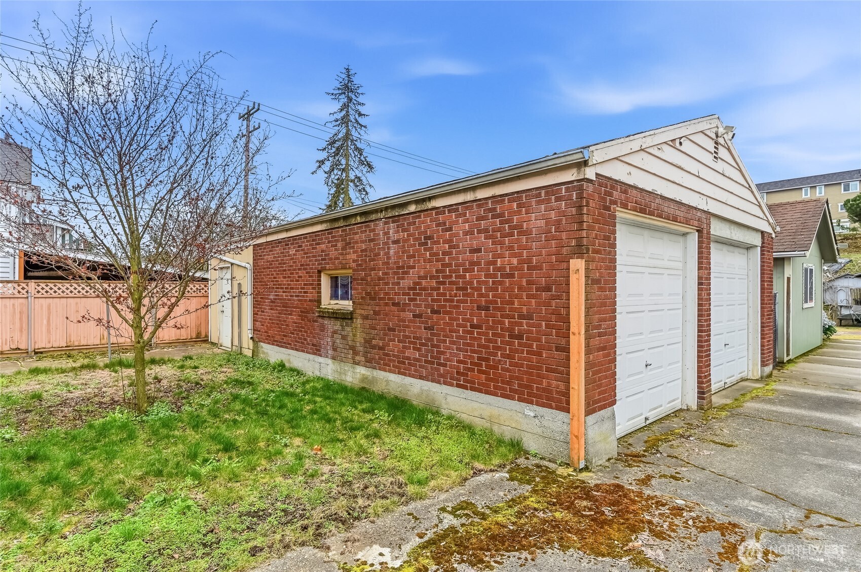 9017 14th Avenue S Seattle WA 98108