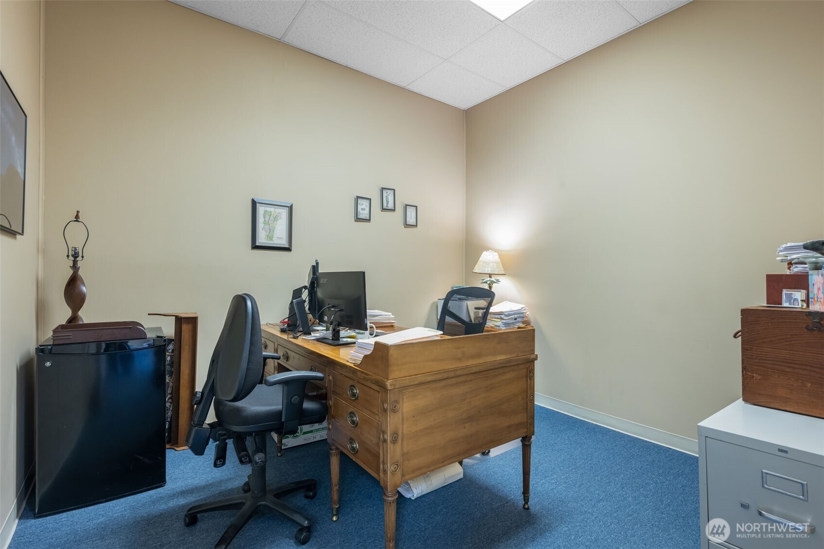 9222 Roosevelt Way NE Seattle WA 98115