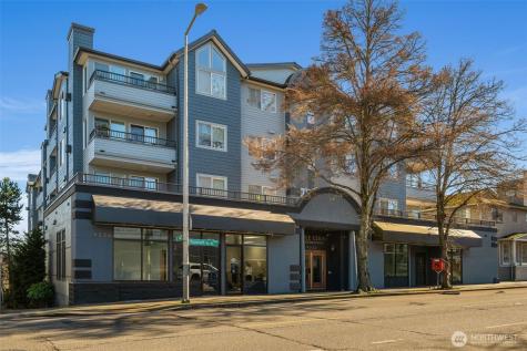 9222 Roosevelt Way NE Seattle WA 98115