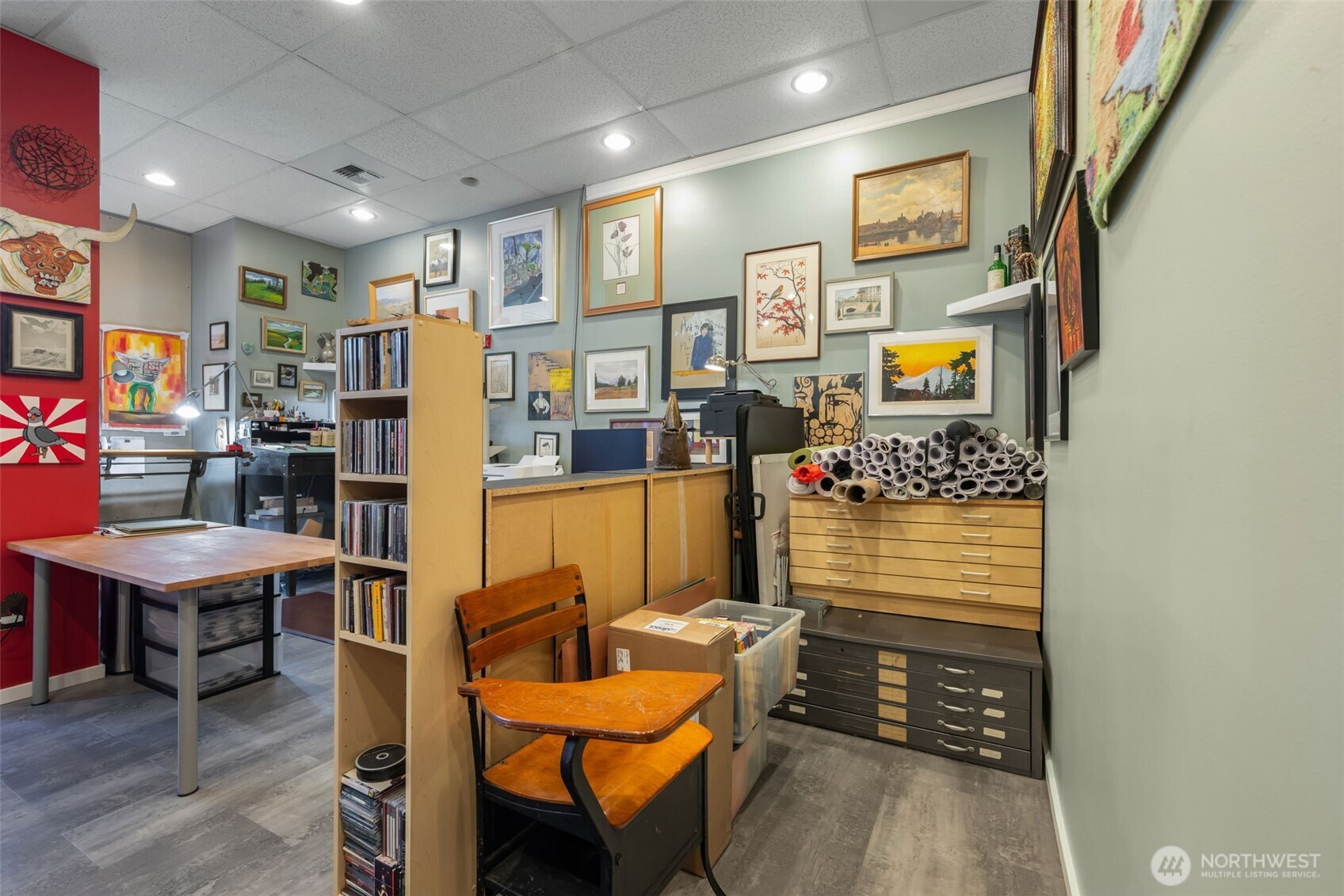 9222 Roosevelt Way NE Seattle WA 98115