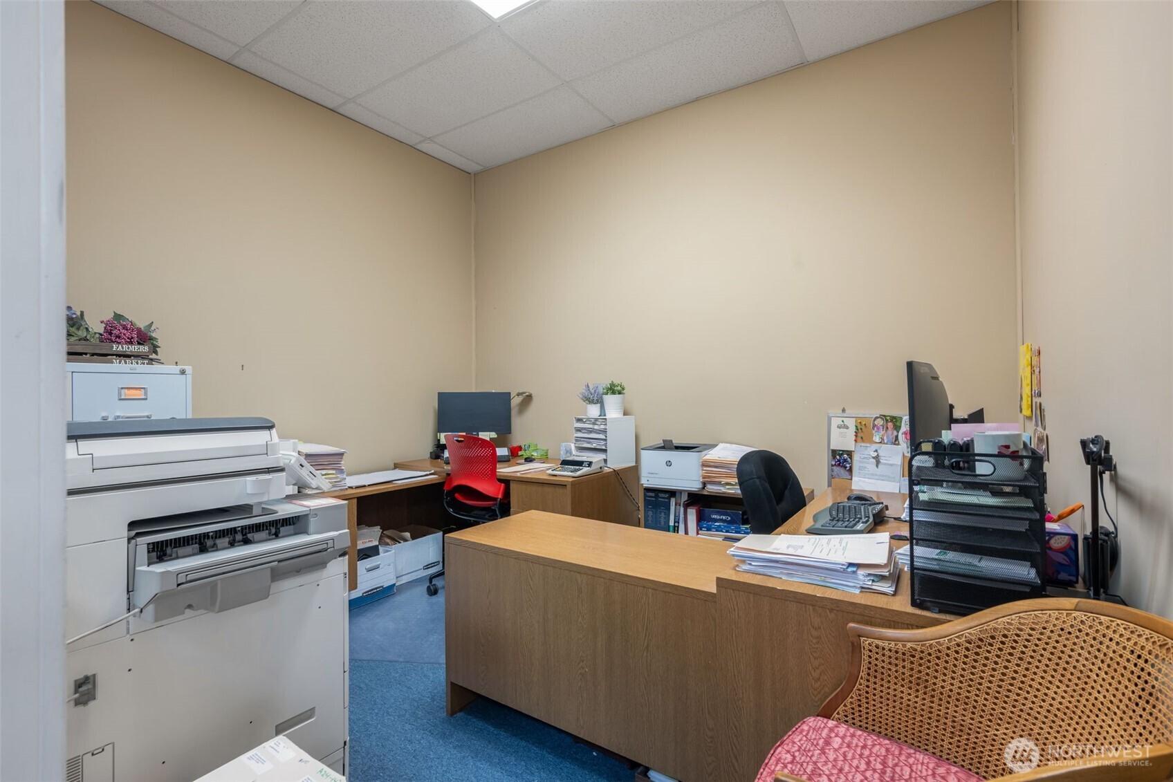 9222 Roosevelt Way NE Seattle WA 98115