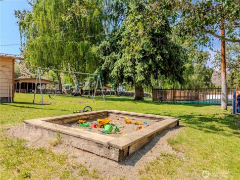 10 Mccammon Road Tonasket WA 98855