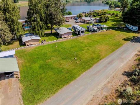 10 Mccammon Road Tonasket WA 98855