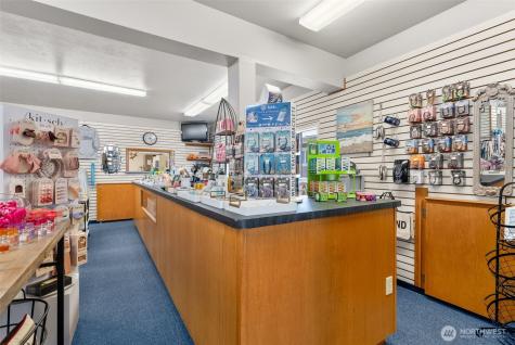 2411 Westhaven Drive Westport WA 98595