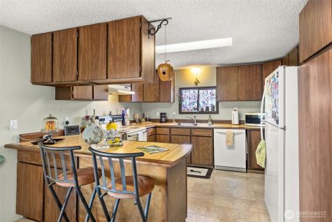2411 Westhaven Drive Westport WA 98595