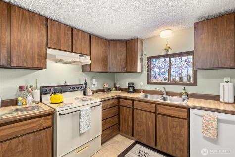 2411 Westhaven Drive Westport WA 98595