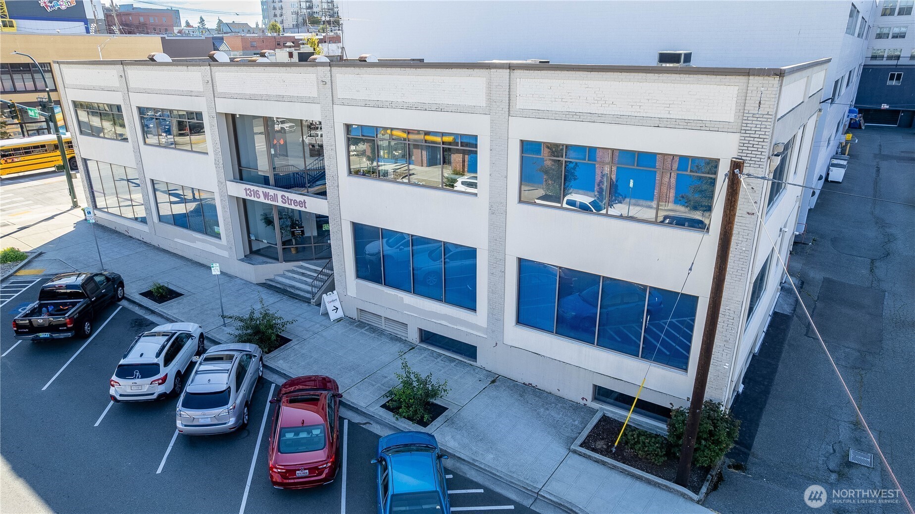 1316 Wall Street Everett WA 98201